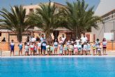 200 alumnos completan su formación en los cursos de natación municipales