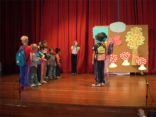 MÁS DE 120 ALUMNOS PARTICIPAN EN LA XVI MUESTRA DE TEATRO ESCOLAR, QUE  SE CLAUSURA ESTA NOCHE CON LA PUESTA EN ESCENA DE TRES OBRAS DE TEATRO EN “LA CÁRCEL” - 1, Foto 1