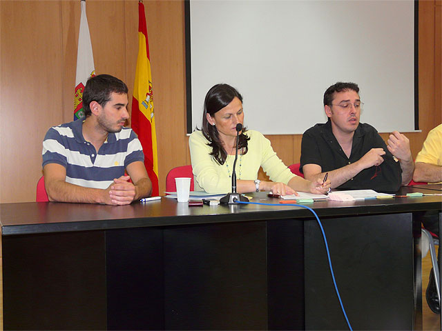 El sorteo para elegir a los seleccionados para la compra de una de las viviendas de protección pública que se construirán en Altorreal de Molina de Segura se ha celebrado hoy sábado 24 de mayo - 1, Foto 1