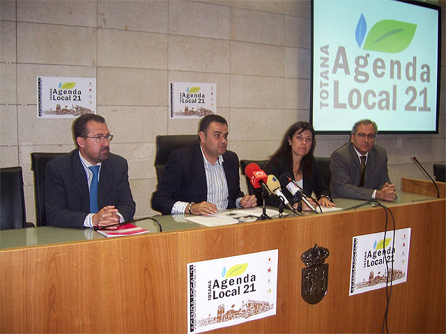 TOTANA SE SUMA A LA “AGENDA LOCAL 21” PARA PROMOVER UN DESARROLLO SOSTENIBLE, QUE REDUNDARÁ EN LA MEJORA DE LA CALIDAD DE VIDA DE SUS CIUDADANOS - 1, Foto 1