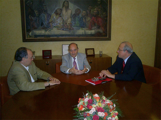 La Confederación Hidrográfica del Segura financiará el proyecto Robinwood en Caravaca - 1, Foto 1