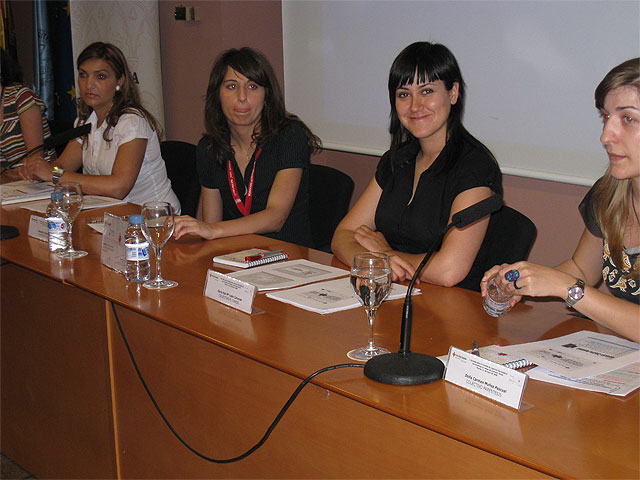 “El Candil” expone su experiencia en las Jornadas Regionales sobre Proyectos de Inserción Sociolaboral - 1, Foto 1