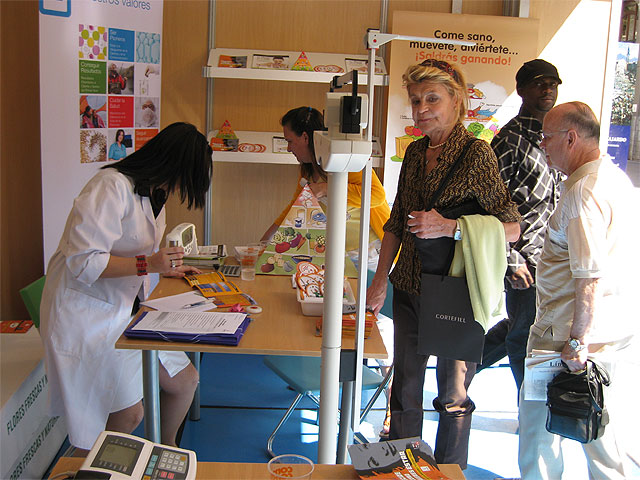 Sanidad promueve mejorar la alimentación y acabar con el tabaco - 1, Foto 1