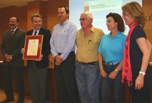 Murcia, primera comunidad en pagar ayudas al sector pesquero para compensar la subida del precio del gasóleo - 1, Foto 1