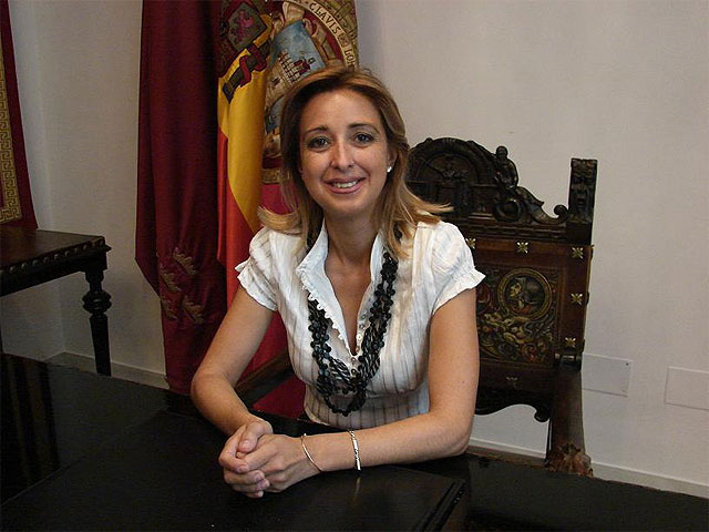 Una nueva campaña para fomentar el transporte público se inicia con la gratuidad de autobuses durante los domingos de junio en Lorca - 1, Foto 1