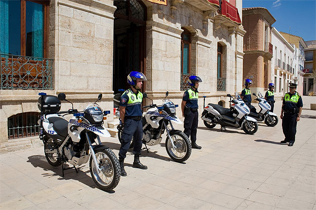 El municipio de Mazarrón aumenta el número de vehículos policiales, Foto 1