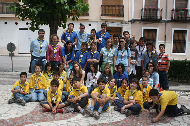 Más de 200 jóvenes de asociaciones de scouts disfrutan de un fin de semana de talleres y actividades en las calles de Caravaca - 1, Foto 1
