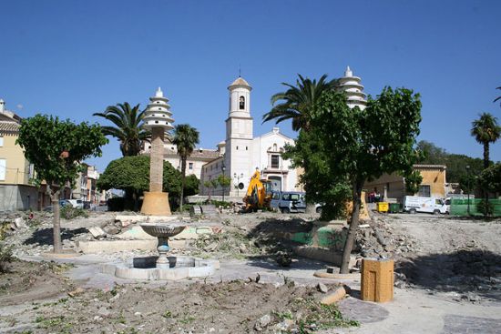 El Ayuntamiento pide a las constructoras que utilicen materiales de empresas cehegineras - 1, Foto 1