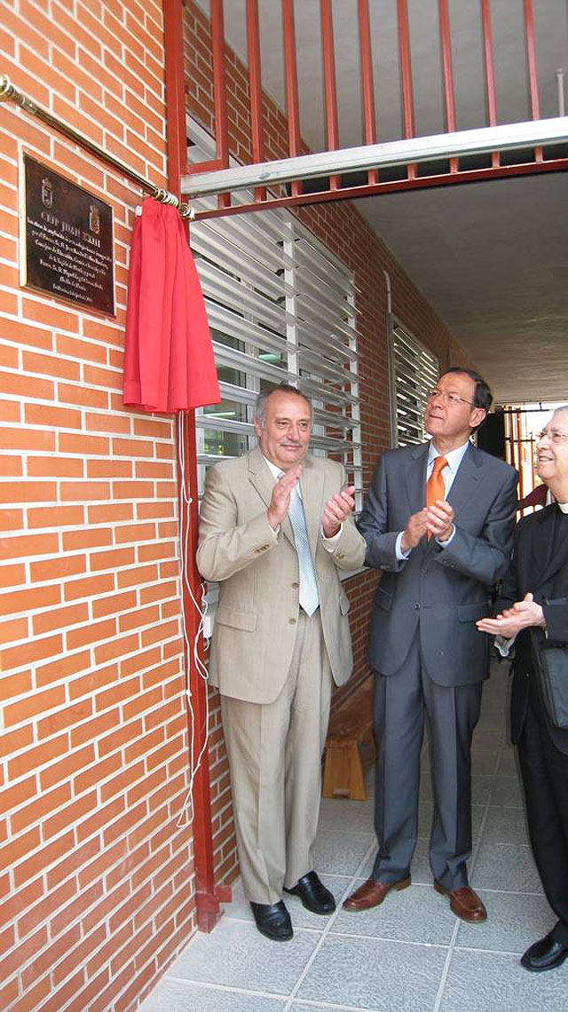 El colegio Juan XXIII de El Ranero completa la tercera línea con seis nuevas aulas - 1, Foto 1