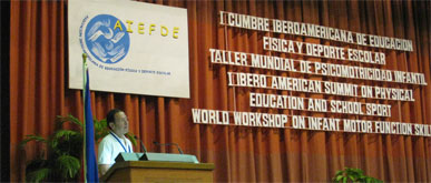 Cmara exporta al exterior el modelo de deporte escolar diseñado en Murcia