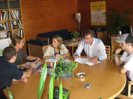 Los skaters se reúnen con Cascales y Martínez-Cachá - 2, Foto 2