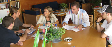 Los skaters se renen con Cascales y Martnez-Cach