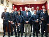 Los diez nuevos agentes de policía local toman posesión del cargo ante la Constitución