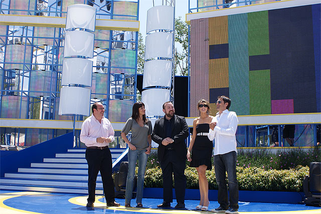 El alcalde de Puerto Lumbreras, el consejero de Presidencia y los presentadores de Murcia  Donde Vive el Sol ultiman los detalles del montaje de la Gala - 1, Foto 1