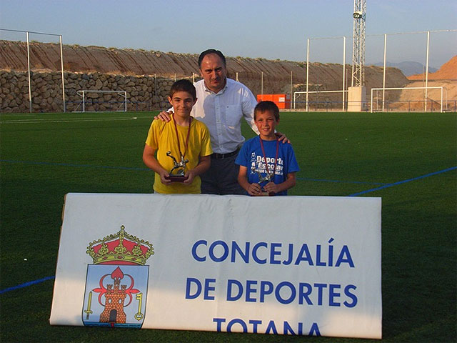 La Concejalía de Deportes clausura el “V Torneo de Jóvenes Promesas” con la participación de un total de 16 equipos - 3, Foto 3