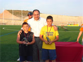La Concejala de Deportes clausura el “V Torneo de Jvenes Promesas” con la participacin de un total de 16 equipos