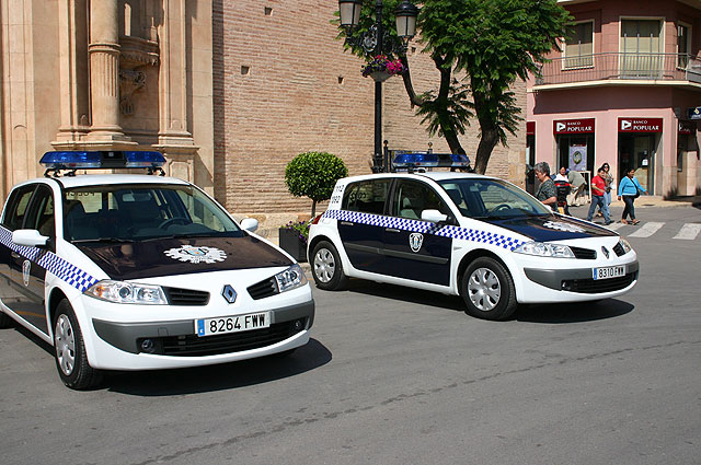 El Consistorio hace entrega de dos nuevos coches patrulla a la Policía Local de Totana - 1, Foto 1