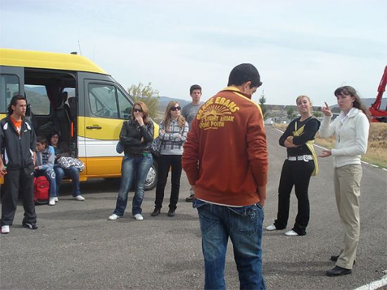 Los alumnos del aula ocupacional visitan las instalaciones de la plataforma solar de Almería para adquirir conocimientos en energías renovables - 2, Foto 2