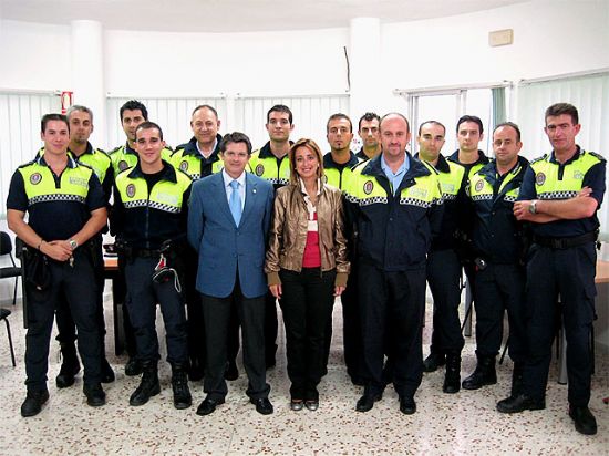 El desmontaje de grúa torre de obra causara alteraciones el trafico en C/ Pérez Casas y C/ Nieves - 1, Foto 1