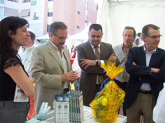 Successful start of activities under the "First Health Fair" with workshops, talks, promotional booths, free health screenings and performances, Foto 1