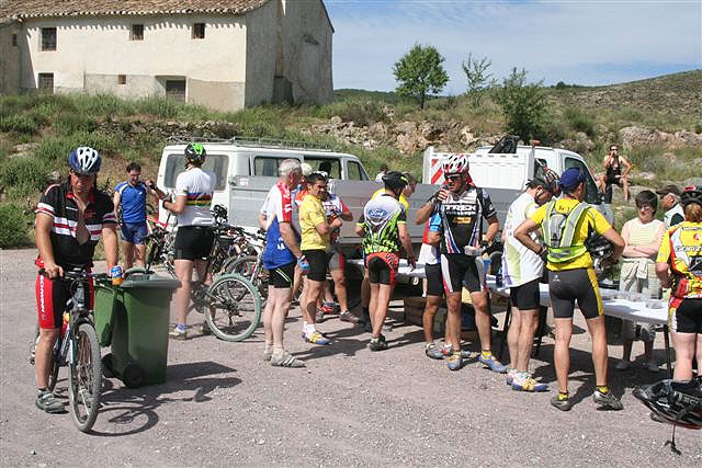 110 personas participan en la 6ª Ruta en Bicicleta de Montaña: Subida al Praico - 1, Foto 1