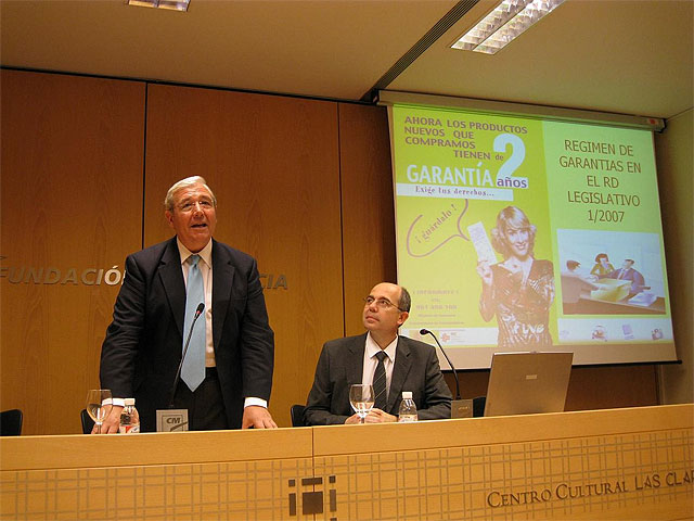 Consumo imparte un curso de inspección y control de mercados para funcionarios - 1, Foto 1