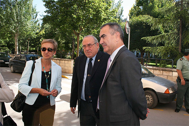 El Ayuntamiento ofrece a la subsecretaria de Justicia ceder terrenos para construir un nuevo Palacio de Justicia - 1, Foto 1
