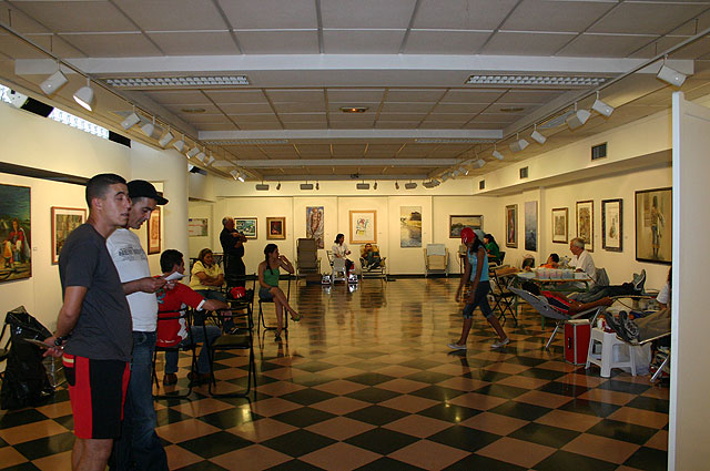 Sanidad realiza una valoración satisfactoria de la organización y desarrollo de la “I Feria de la Salud”, celebrada en la Plaza de la Balsa Vieja, destacando el alto número de donantes de sangre - 2, Foto 2