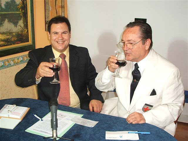 Templarios de Jumilla y Telecable firman un convenio para editar un vídeo sobre la V Cruzada Templaria - 1, Foto 1