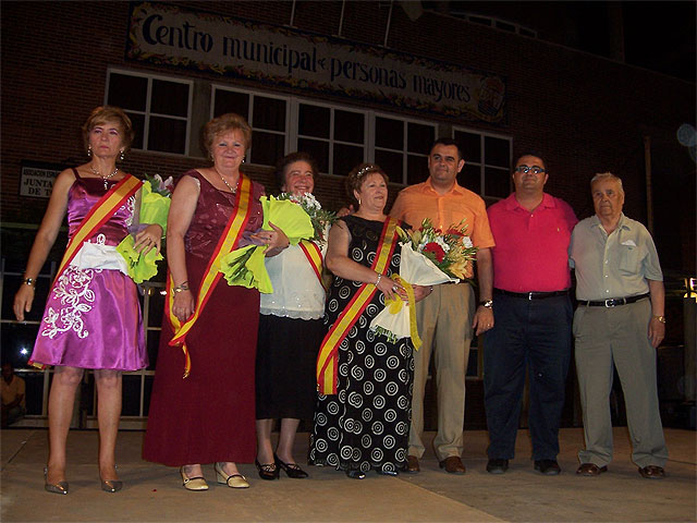 Coronación de la Reina de las Fiestas del Centro Municipal de las Personas Mayores 08 - 2, Foto 2