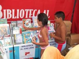 El 1 de julio se abrirá la bibliopiscina de La Torrecilla, de lunes a viernes por la tarde y sábado por la mañana - 1, Foto 1