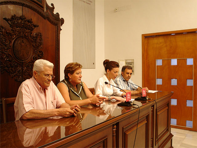 Apandis recibirá una subvención municipal de 55.000 euros y ASOFEM 15.000 euros - 1, Foto 1