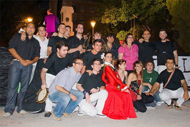 Éxito en el I Festival Cultura, Mujer y Tiempo Libre celebrado el pasado viernes en el Jardín del Rey Don Pedro - 1, Foto 1
