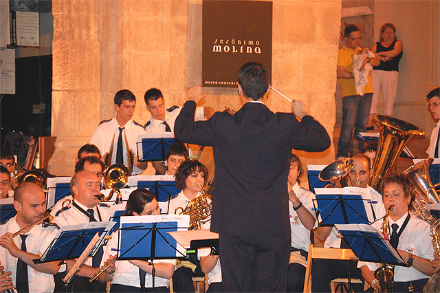 Con música, la Concejalía de Festejos dió la bienvenida al verano - 1, Foto 1