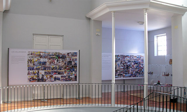 Exhibition showing the results of "Project Book" on the Socio-Cultural Center "La Carcel", Foto 2