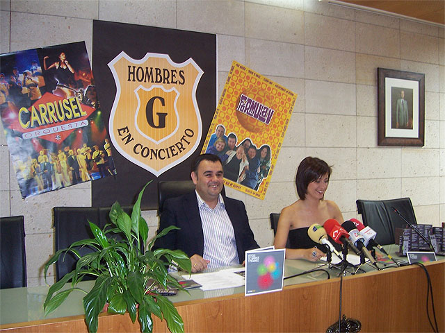 Presentación del Programa de Fiestas en honor a Santiago 2008 - 2, Foto 2