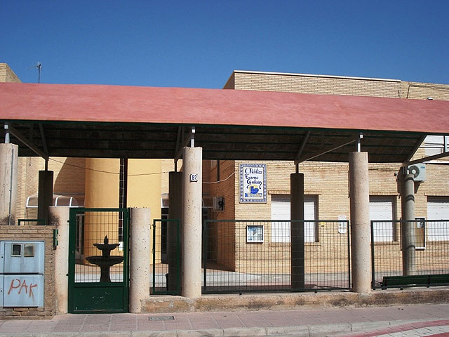 El grupo de IU + Los Verdes denuncia que la empresa que ejecuta las obras de ampliación en el Colegio Tierno Galván, las paraliza ante la falta de pago del Ayuntamiento de Totana - 3, Foto 3