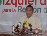 El coordinador de IU en la Región, José Antonio Pujante, se pregunta si el alcalde de Totana tiene información que pueda implicar al PP regional