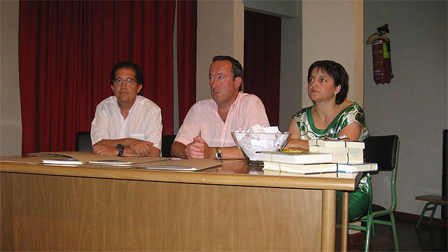 Clausura del curso del Centro de Educación de Adultos del Bajo Guadalentín, celebrada en Alhama - 1, Foto 1