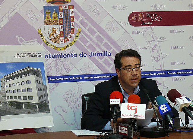El Ministerio de Administraciones Públicas concede una subvención de 405.000 euros para la construcción del edificio para colectivos - 1, Foto 1