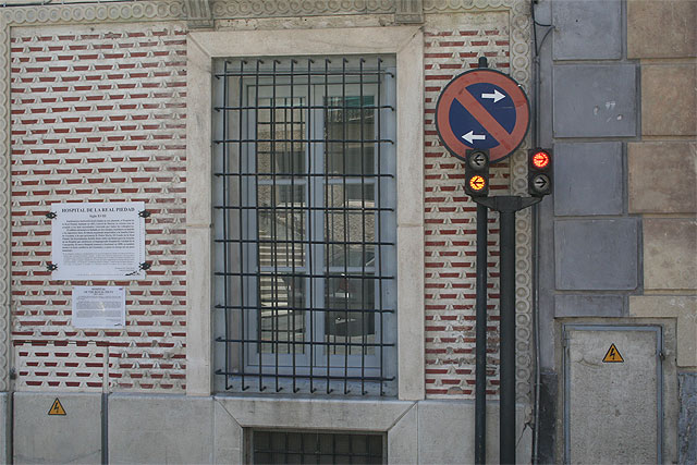 Ya están en funcionamiento los nuevos semáforos para regular el tráfico en la Calle Mayor - 2, Foto 2