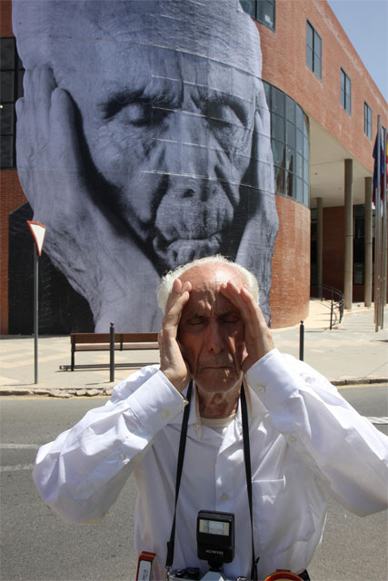 La exposición de JR “Los surcos de la ciudad” hasta el 29 de agosto por las calles de Cartagena - 1, Foto 1