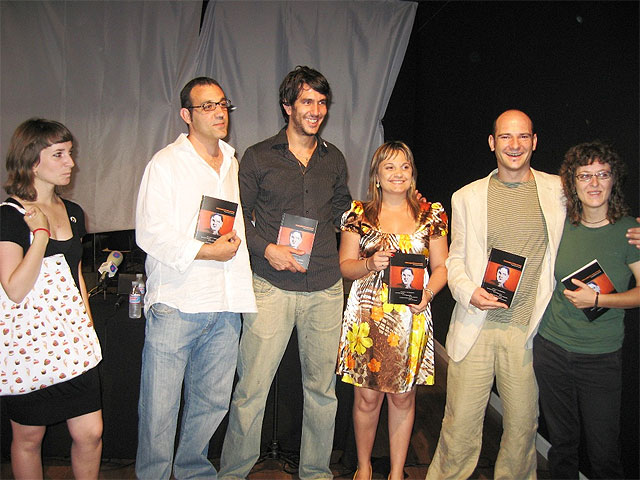 Autores murcianos reinterpretan la prosa y la poesía actual en el libro ‘Fragmentariados’ - 1, Foto 1