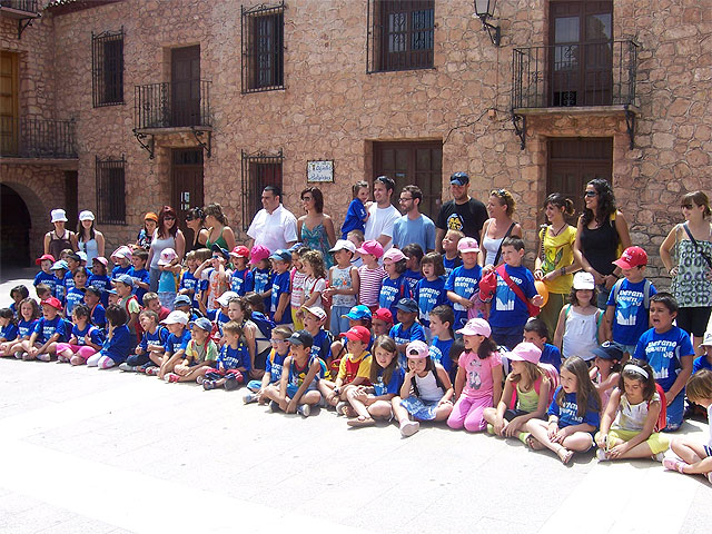 Un total de 224 niños participan en las tres escuelas de verano organizadas en Totana en las que se realizan talleres, juegos, deporte y excursiones - 1, Foto 1
