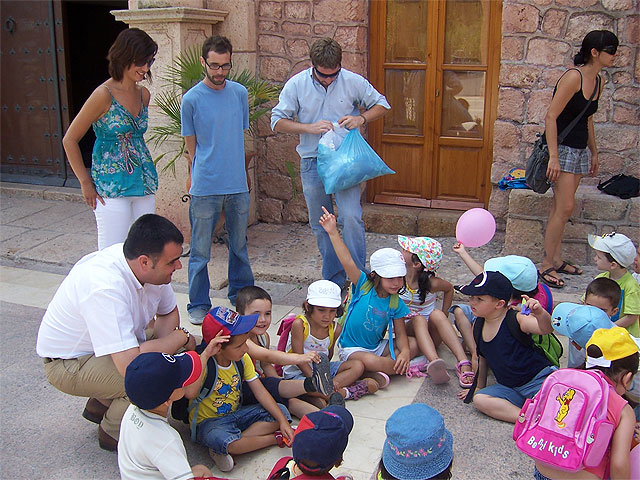 Un total de 224 niños participan en las tres escuelas de verano organizadas en Totana en las que se realizan talleres, juegos, deporte y excursiones - 2, Foto 2