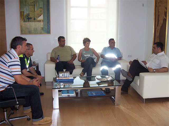 The mayor ended the round of talks with the unions of the City Council, Foto 1