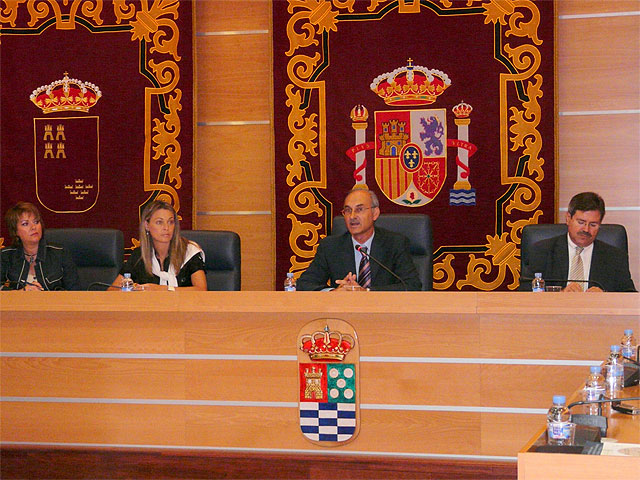 El Pleno del Consejo Escolar de la Región de Murcia se reúne por primera vez fuera de su sede habitual en la ciudad de Murcia - 2, Foto 2
