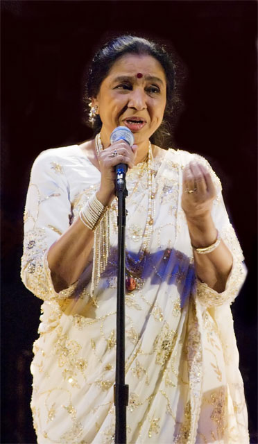 La reina de la música de Bollywood, Asha Bhosle, con más de 950 bandas sonoras a lo largo de su carrera, por vez primera en España - 1, Foto 1