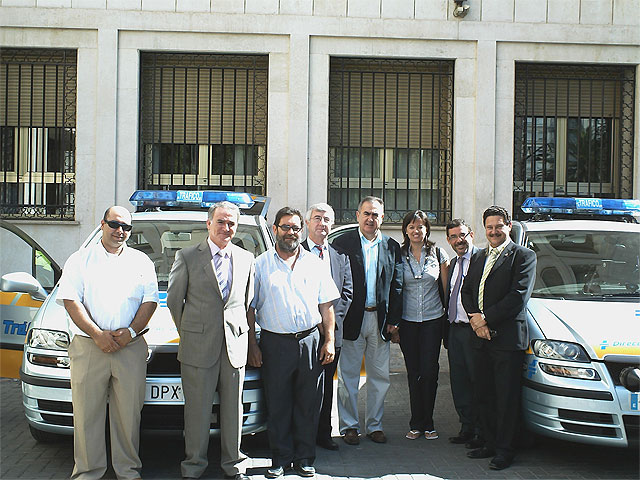 González Tovar entrega dos radares móviles a ayuntamientos de la Región - 1, Foto 1