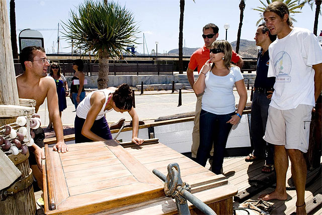 43 jóvenes participan este verano en dos Campos de Trabajo en Cartagena - 1, Foto 1
